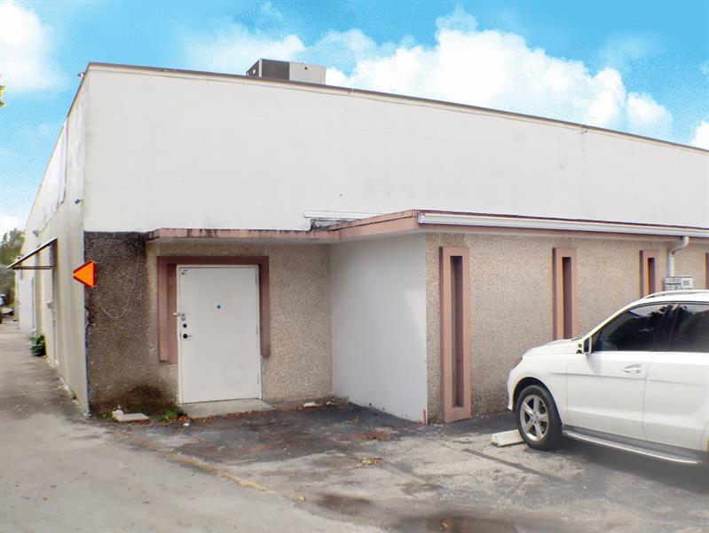 Pompano Beach Office Warehouse